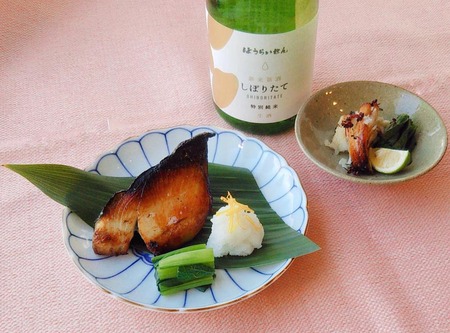 蓬莱泉 特別純米「しぼりたて」